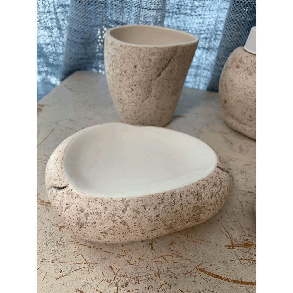 Handcrafted 4 Piece Bathroom Set - Picture 3 of 8